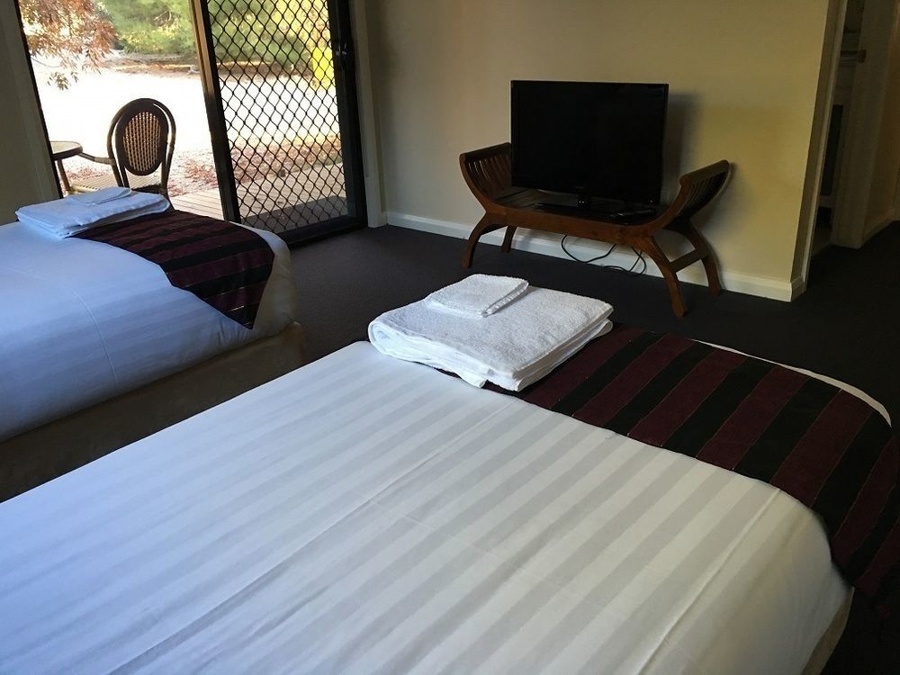 Hillview Farmstay Gundagai Eksteriør billede