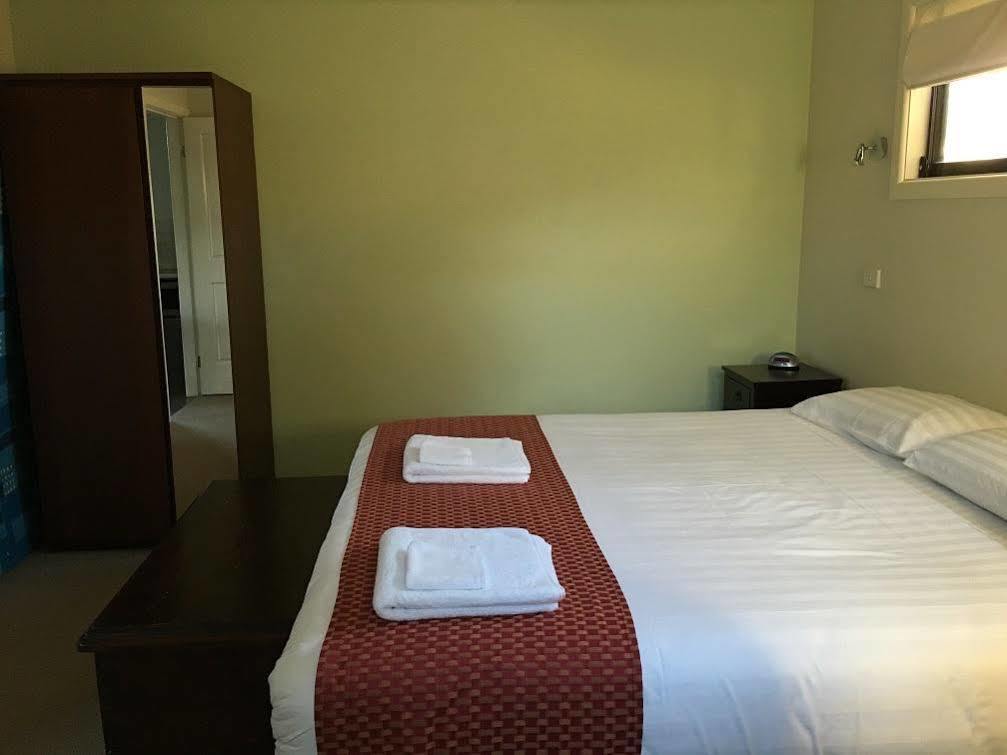 Hillview Farmstay Gundagai Eksteriør billede