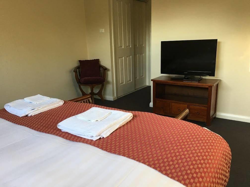 Hillview Farmstay Gundagai Eksteriør billede